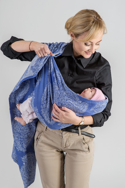 Getting the Sleeping Baby Out of the Ring Sling